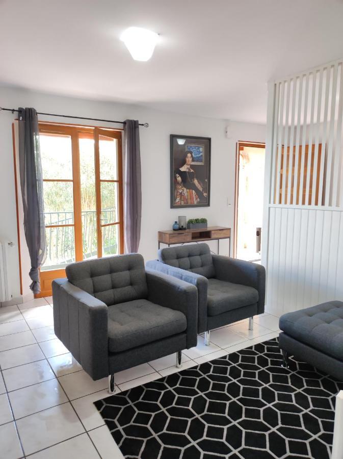 Gite De La Tride 2 Avec Terrasse Proche Du Centre Лектур Екстериор снимка