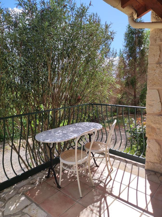 Gite De La Tride 2 Avec Terrasse Proche Du Centre Лектур Екстериор снимка