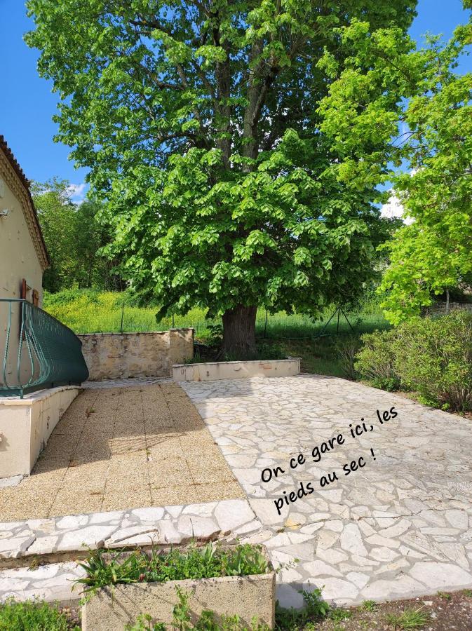Gite De La Tride 2 Avec Terrasse Proche Du Centre Лектур Екстериор снимка